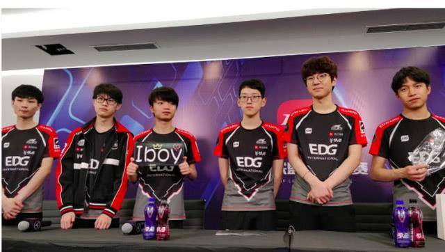 作为核心进 作为核心进