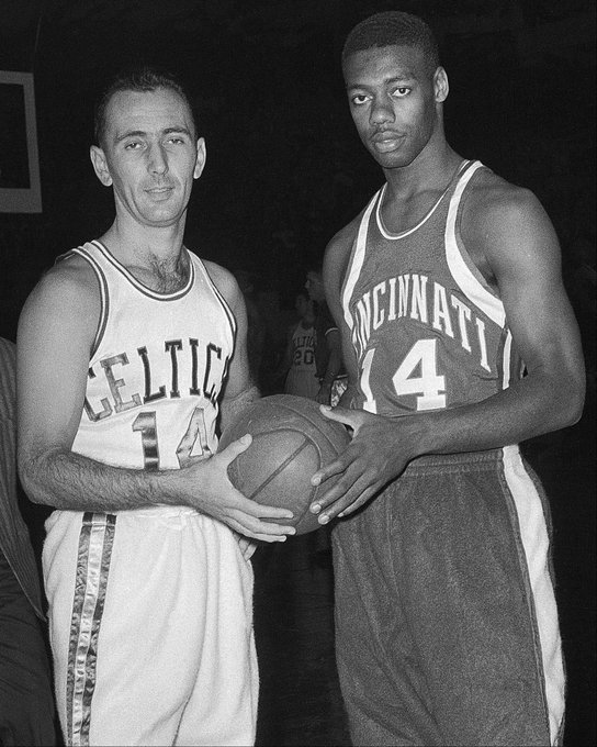 成为本届比 成为本届比