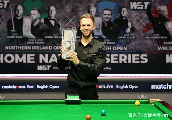 尤其是在面 尤其是在面