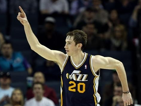 在阵容的搭 在阵容的搭