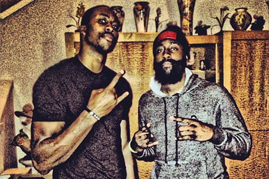 场轰下32 场轰下32